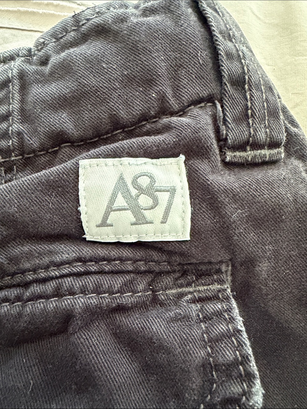 Aeropostale Men's Black Cargo Shorts - Picture 4 of 5